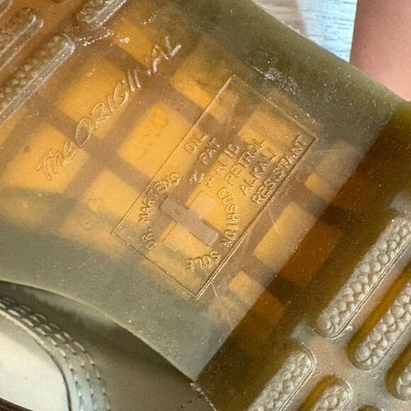 Dr. Martens NEW 1460 WOMEN'S VIRGINIA LEATHER BOOTS sz 5 EU 36 - Picture 9 of 11